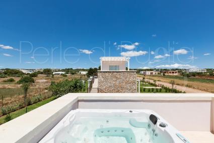 The luxury of a jacuzzi with view on the olive trees of Salento